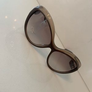 Ferragamo woman’s sunglasses